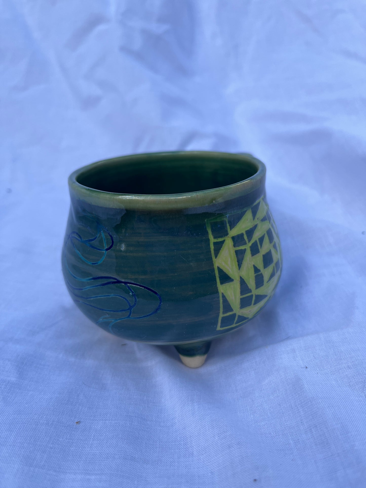 Water Flow Cauldron Mug