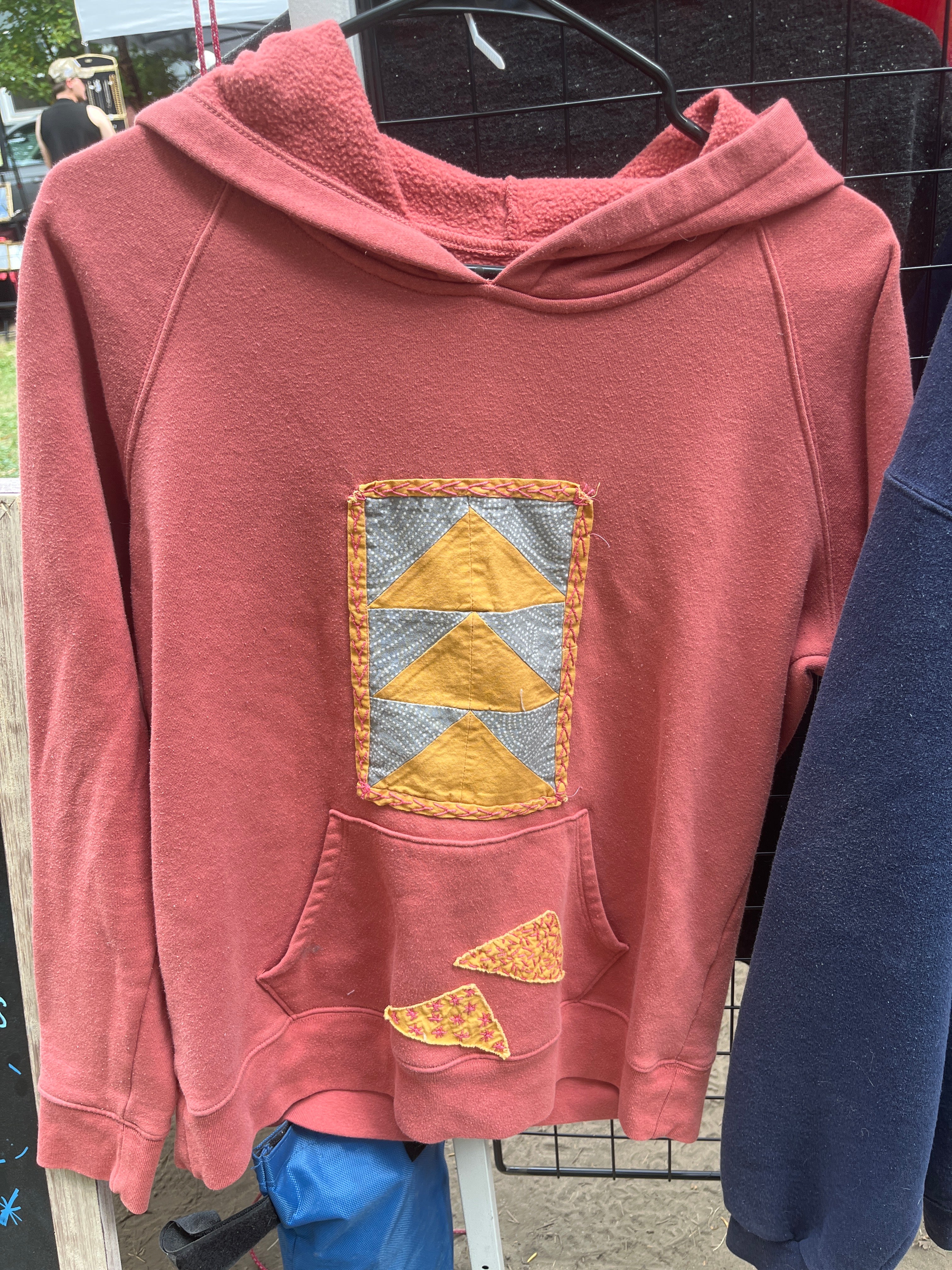 Migrate-embroidered/quilt sweatshirt