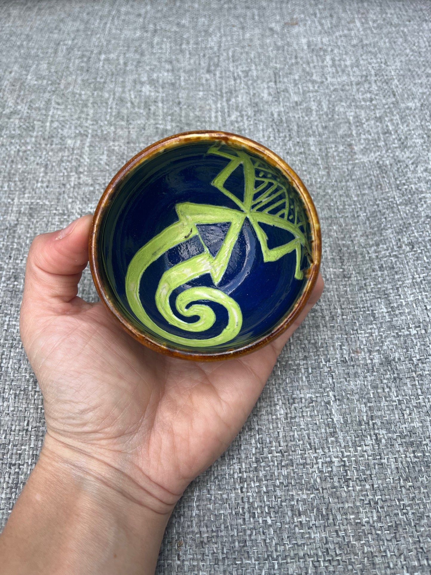 Heart line bowl