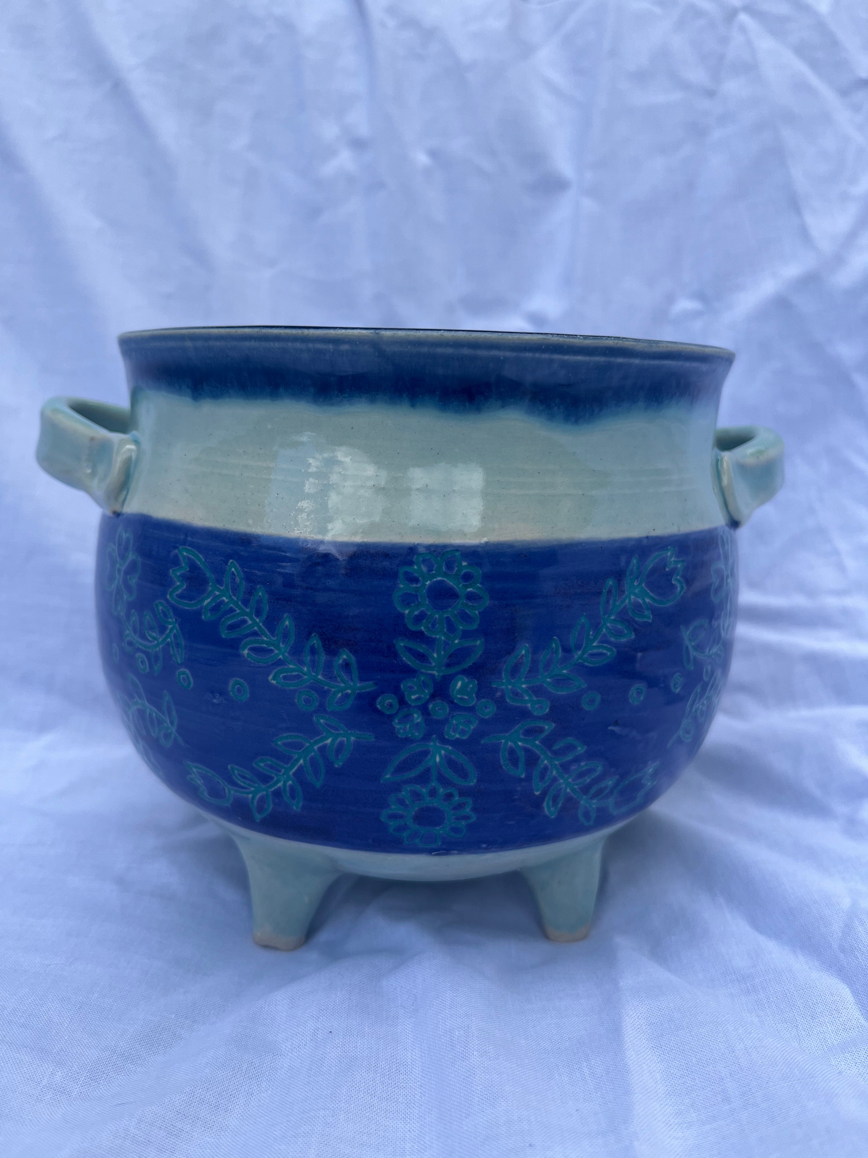 Ancestor Flower cauldron planter